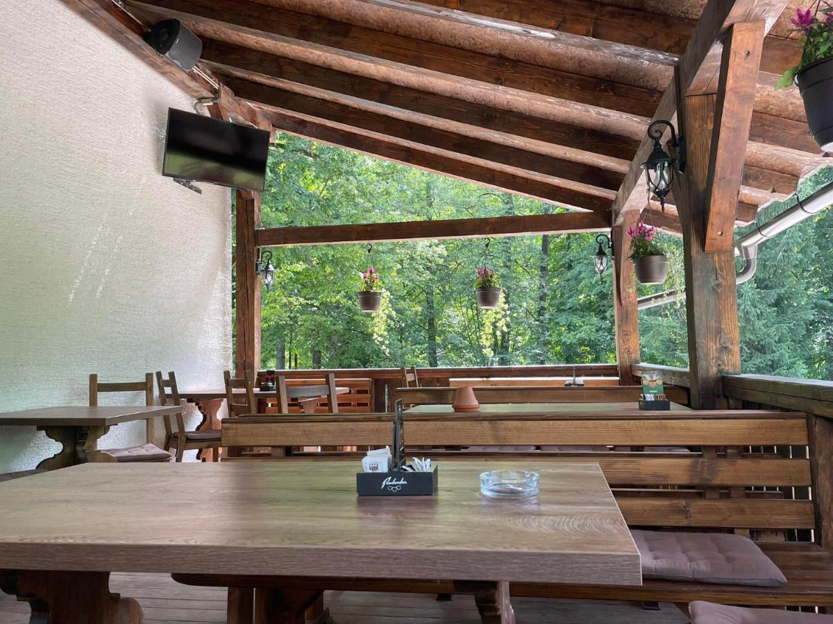 Hostel In Picerija Spajza Mojstrana Eksteriør billede